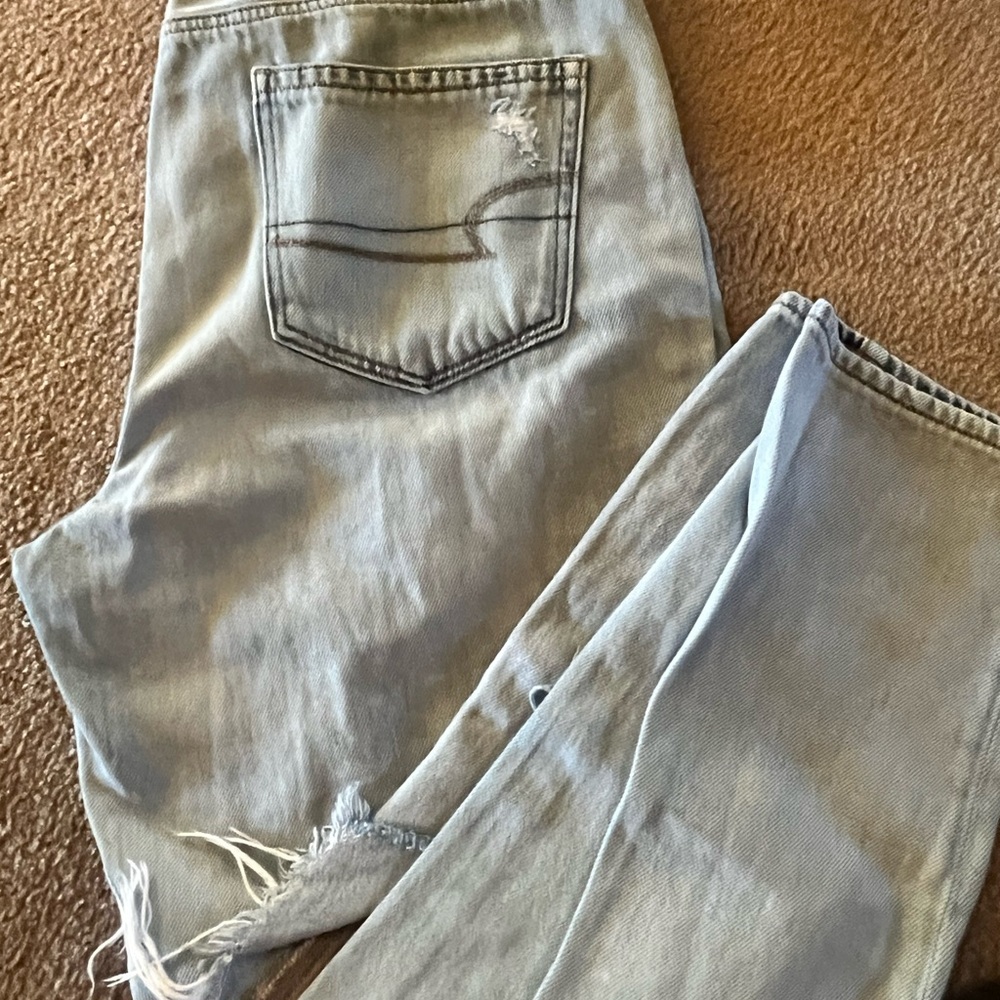 American Eagle Outfitters Blue Denim Mom Jeans